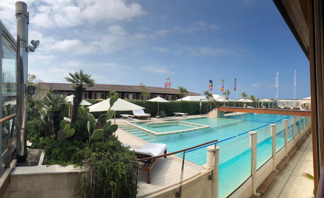 Teresita Wellness Club Apartment เวียเรจโจ ภายนอก รูปภาพ